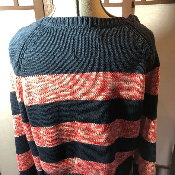 American Eagle navy and white/ red 100% cotton sweater sz XLarge/wide scoop neck - Picture 16 of 16